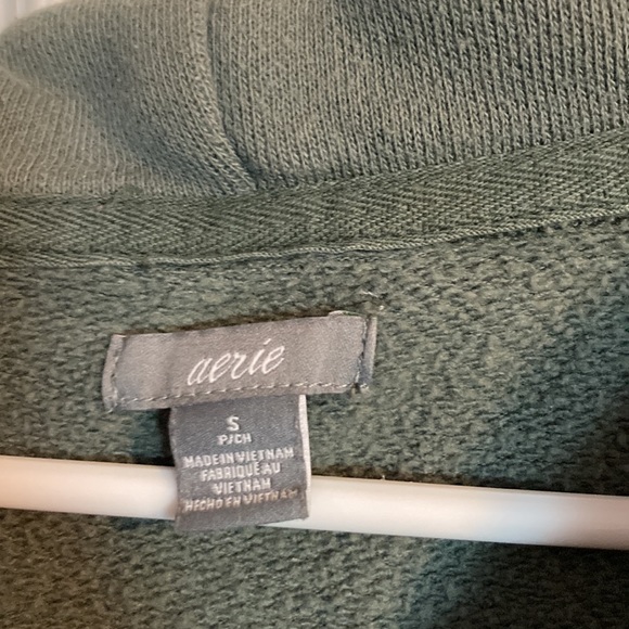 Sweatshirt - Picture 2 of 2